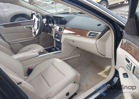 2014 Mercedes-Benz E 350 4Matic z USA, uszkodzony, nr VIN WDDHF8JB8EB008347